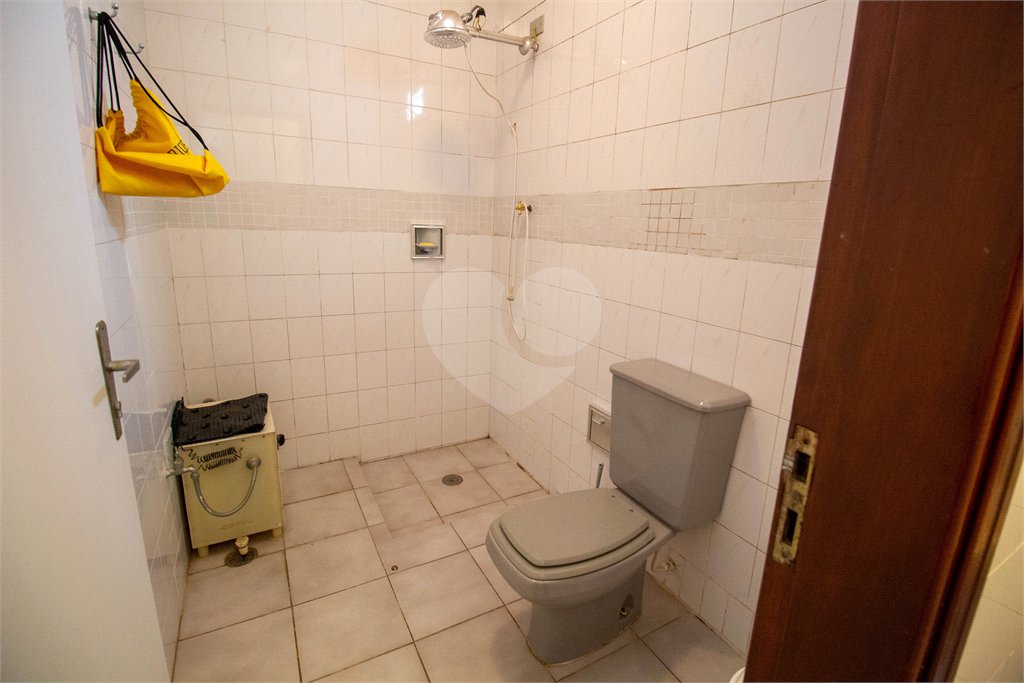 Casa à venda ou para alugar com 4 quartos, sendo 1 suíte, no Centro, São Roque, SP