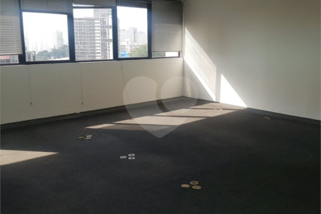 Sala à venda em Alto da Boa Vista, São Paulo, SP