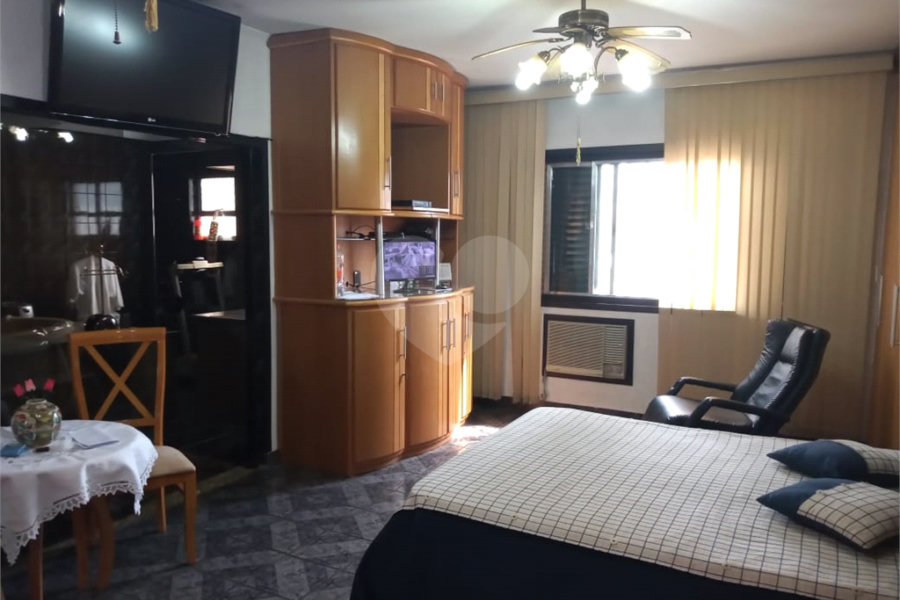 Casa à venda com 4 quartos, sendo 1 suíte, em Vila Maria, São Paulo, SP