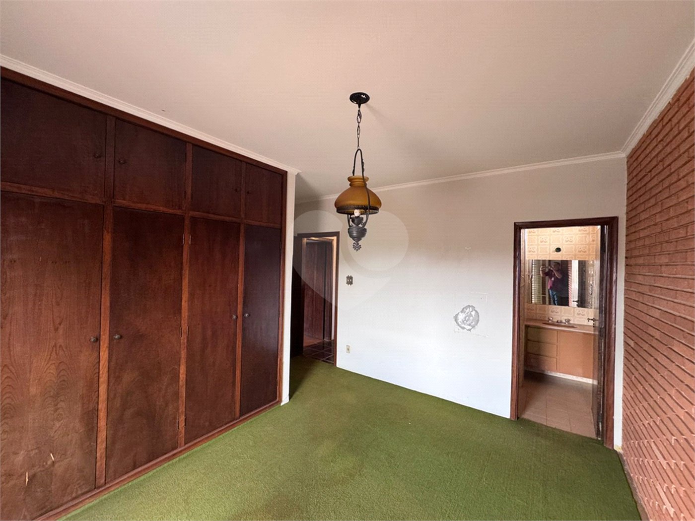 Sobrado à venda com 4 quartos, sendo 3 suítes, em Jardim América, Ribeirão Preto, SP