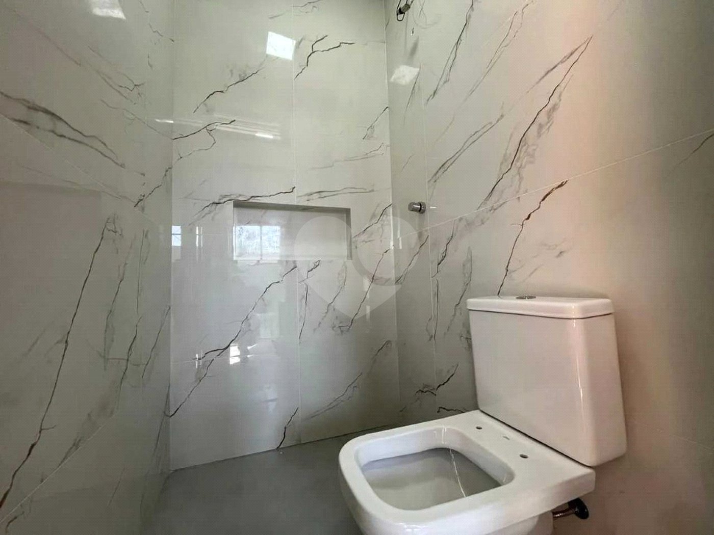 Casa à venda com 3 suítes em Jardim Residencial Campos do Conde, Sorocaba, SP