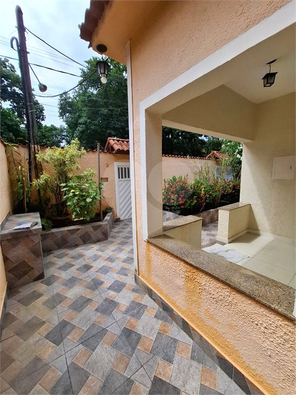Casa Térrea à venda com 4 quartos, sendo 1 suíte, em Campo Grande, Rio de Janeiro, RJ