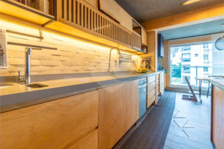 Apartamento à venda com 3 quartos, sendo 2 suítes,  em Perdizes, São Paulo, SP