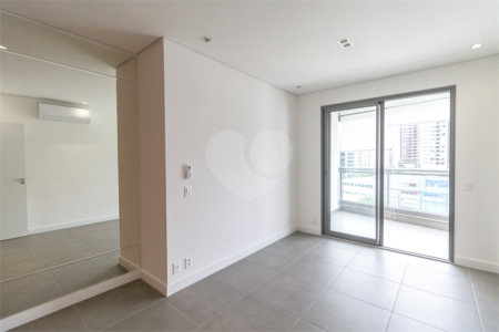 Apartamento para alugar com 2 suítes em Vila Olímpia, São Paulo, SP