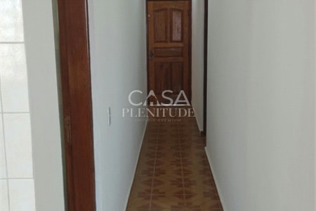 Casa à venda com 4 quartos, sendo 1 suíte, em Jardim Itanguá, Sorocaba, SP