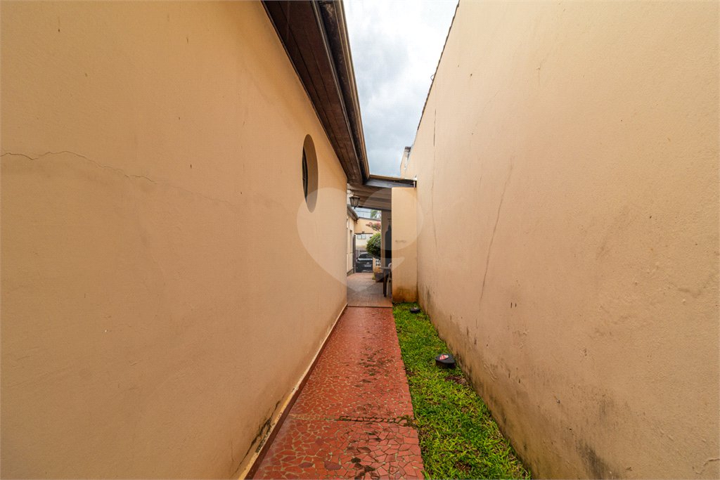 Casa Térrea à venda com 3 quartos, sendo 1 suíte, em Santo Amaro, São Paulo, SP