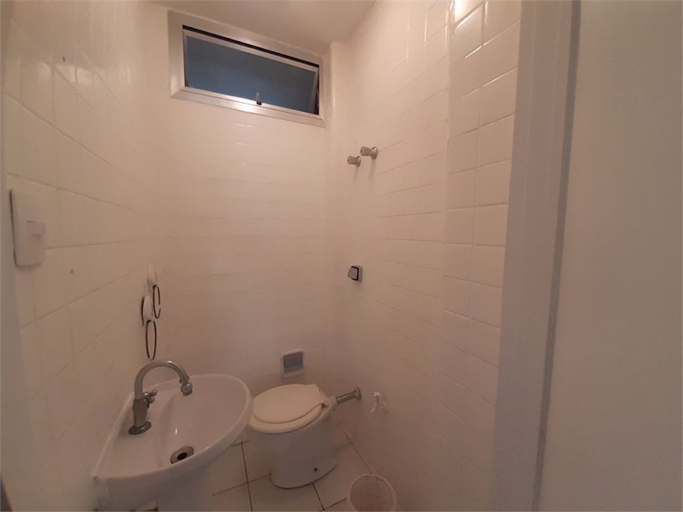 Apartamento Residencial à venda, Pitangueiras, Guarujá - AP0163.