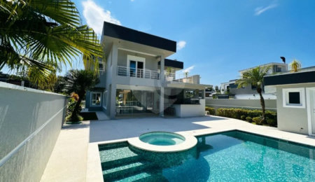 Casa à venda ou para alugar com 6 suítes em Riviera de São Lourenço, Bertioga, SP