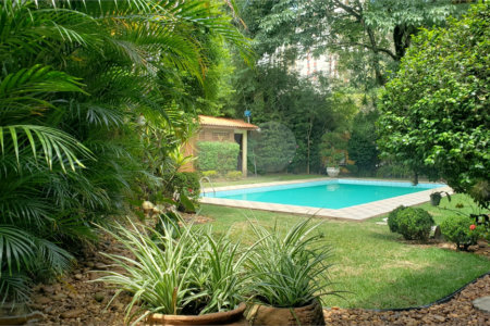 Sobrado à venda com 4 quartos, sendo 2 suítes, em Jardim Marajoara, São Paulo, SP