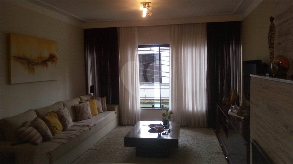 Casa à venda com 3 suítes em Jardim Franca, São Paulo, SP