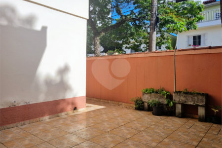 Casa de Vila à venda com 3 suítes em Jardim Prudência, São Paulo, SP