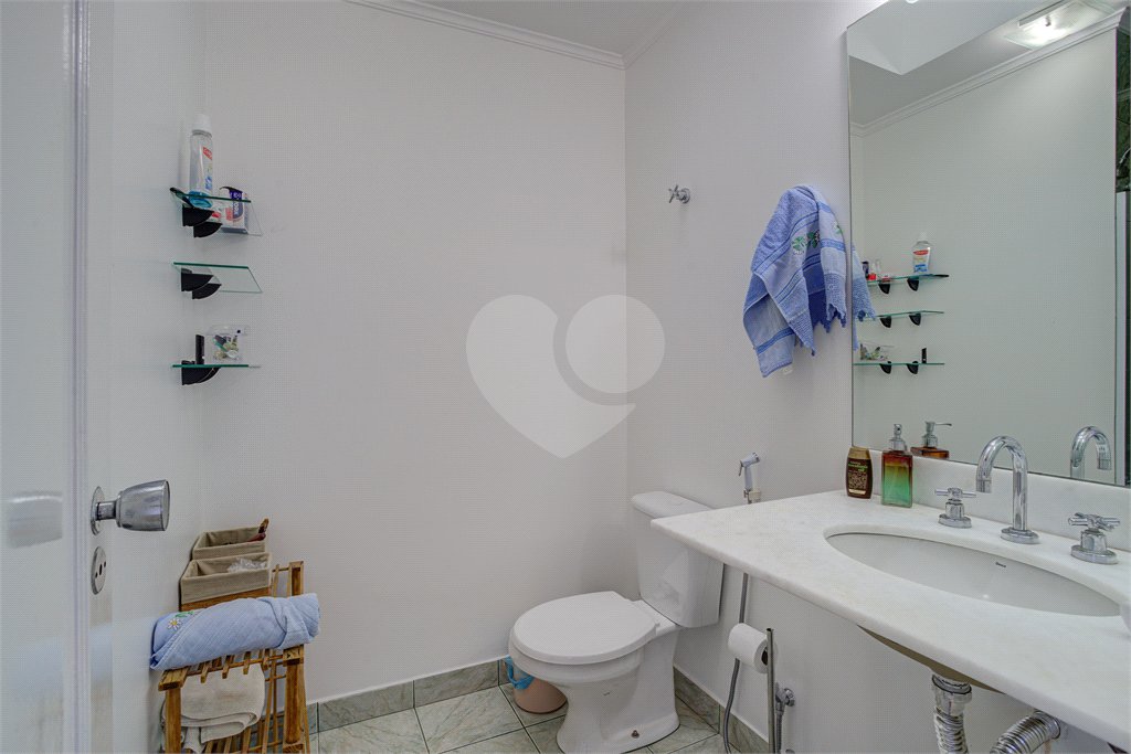 Casa de Vila à venda com 4 suítes em Granja Julieta, São Paulo, SP