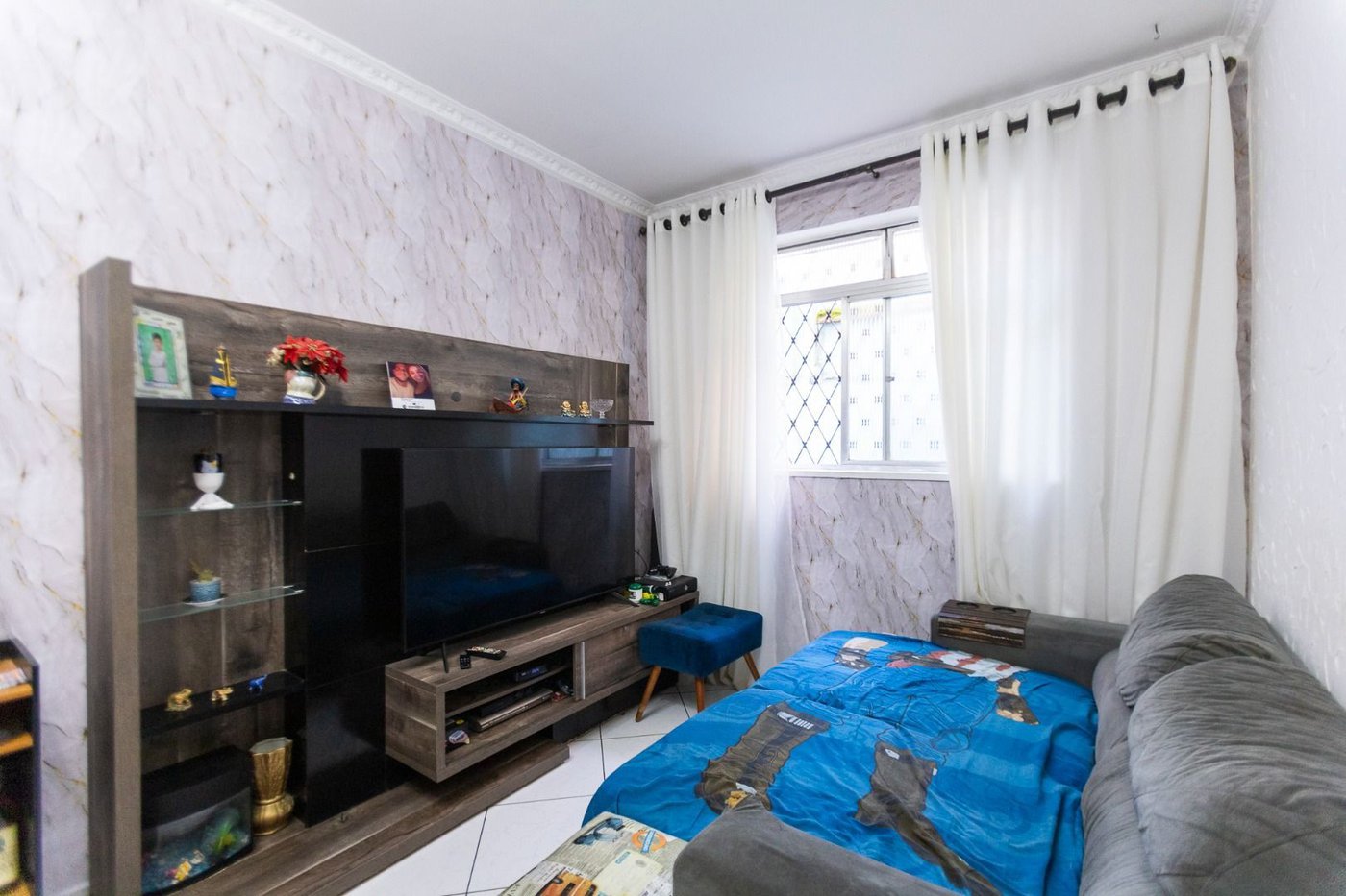 Apartamento com 2 dormitórios à venda, 65 m² por R$ 410.000,00 - Embaré - Santos/SP