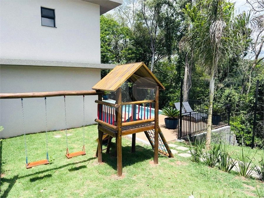 Casa à venda ou para alugar com 3 suítes em Caixa D´água, Vinhedo, SP