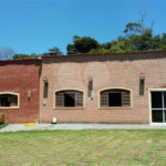 Casa à venda com 6 quartos, sendo 4 suítes, no condomínio Recanto dos Palmares, Atibaia - SP