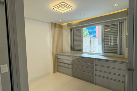 Apartamento à venda com 2 quartos em Vila Clementino, São Paulo, SP