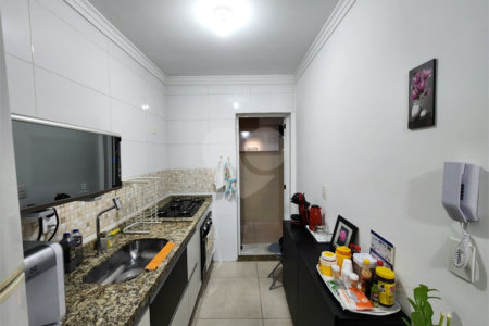 Casa à venda com 2 quartos no condomínio Irmã Filomena, São Paulo - SP