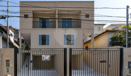 Sobrado à venda com 3 quartos, sendo 1 suíte,  em Vila Morse, São Paulo, SP