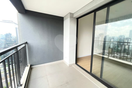 Studio à venda com 1 suíte em Vila Cordeiro, São Paulo, SP