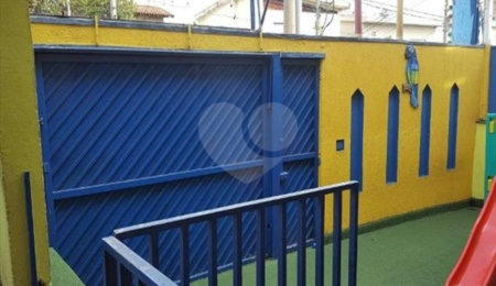Sobrado à venda com 4 quartos, sendo 1 suíte,  em Vila Monumento, São Paulo, SP
