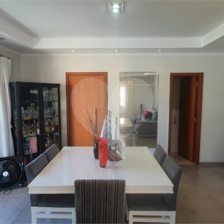 Apartamento à venda com 3 suítes em Vila Paulicéia, São Paulo, SP