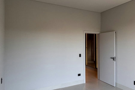Casa à venda com 4 quartos, sendo 2 suítes, no condomínio Residencial Damha Belvedere, Presidente Prudente - SP