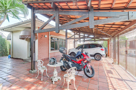 Casa Térrea à venda com 4 quartos, sendo 1 suíte,  em Jardim Prudência, São Paulo, SP
