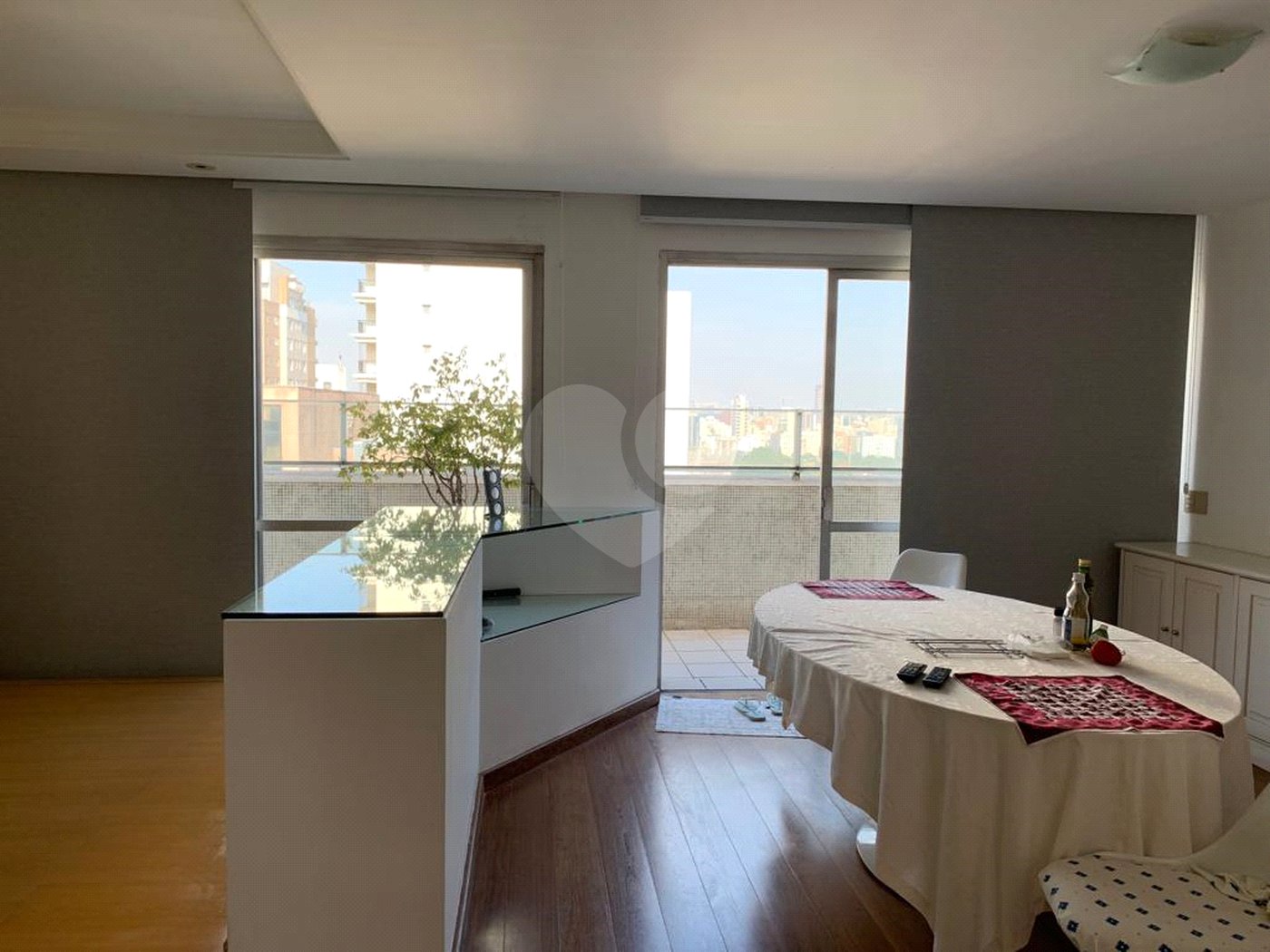 Apartamento à venda com 3 quartos, sendo 1 suíte, em Jardim Paulista, São Paulo, SP