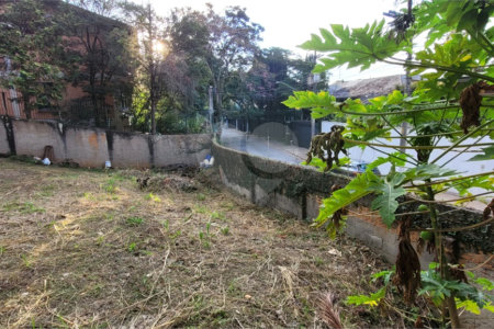 Terreno à venda em Jardim Sílvia (zona Oeste), São Paulo, SP