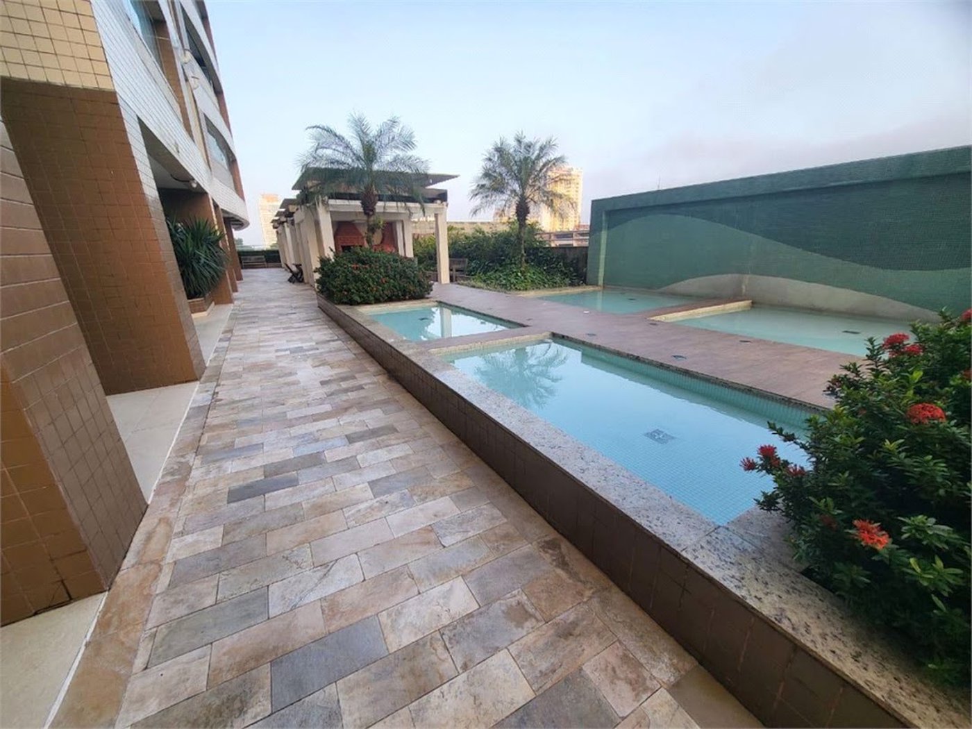Apartamento Residencial à venda, Encruzilhada, Santos - AP1360.