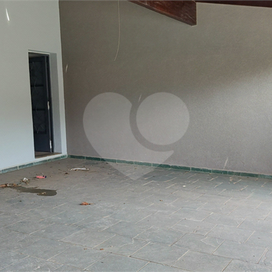 Sobrado à venda com 3 quartos, sendo 1 suíte, em Ressaca, Atibaia, SP