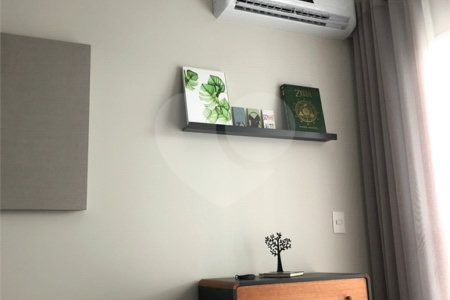Sobrado à venda com 5 suítes em Vila Alzira, Santo André, SP