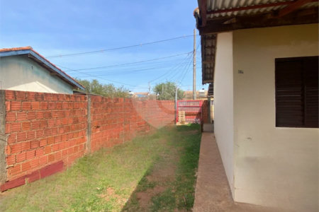 Casa à venda com 2 quartos em Residencial Kamel Saad, Ponta Porã, MS