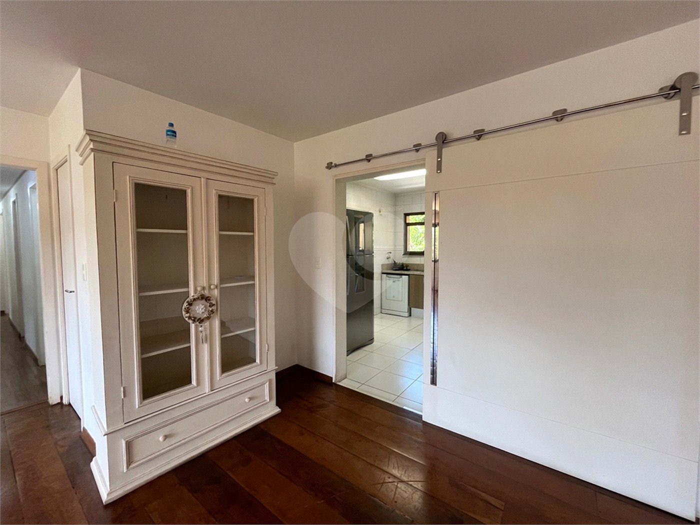 Apartamento à venda com 3 quartos, sendo 1 suíte, em Tremembé, São Paulo, SP