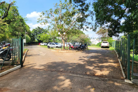 Casa à venda com 3 quartos, sendo 1 suíte,  no condomínio Vinhas da Vista Alegre - Lado Sede, Vinhedo - SP