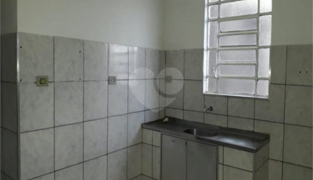 Casa à venda com 4 quartos, sendo 1 suíte,  em Jabaquara, São Paulo, SP