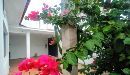 Casa à venda com 3 quartos, sendo 1 suíte, no Centro, Itapetininga, SP
