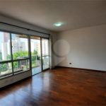 Apartamento à venda com 3 quartos, sendo 1 suíte, em Jardim Marajoara, São Paulo, SP