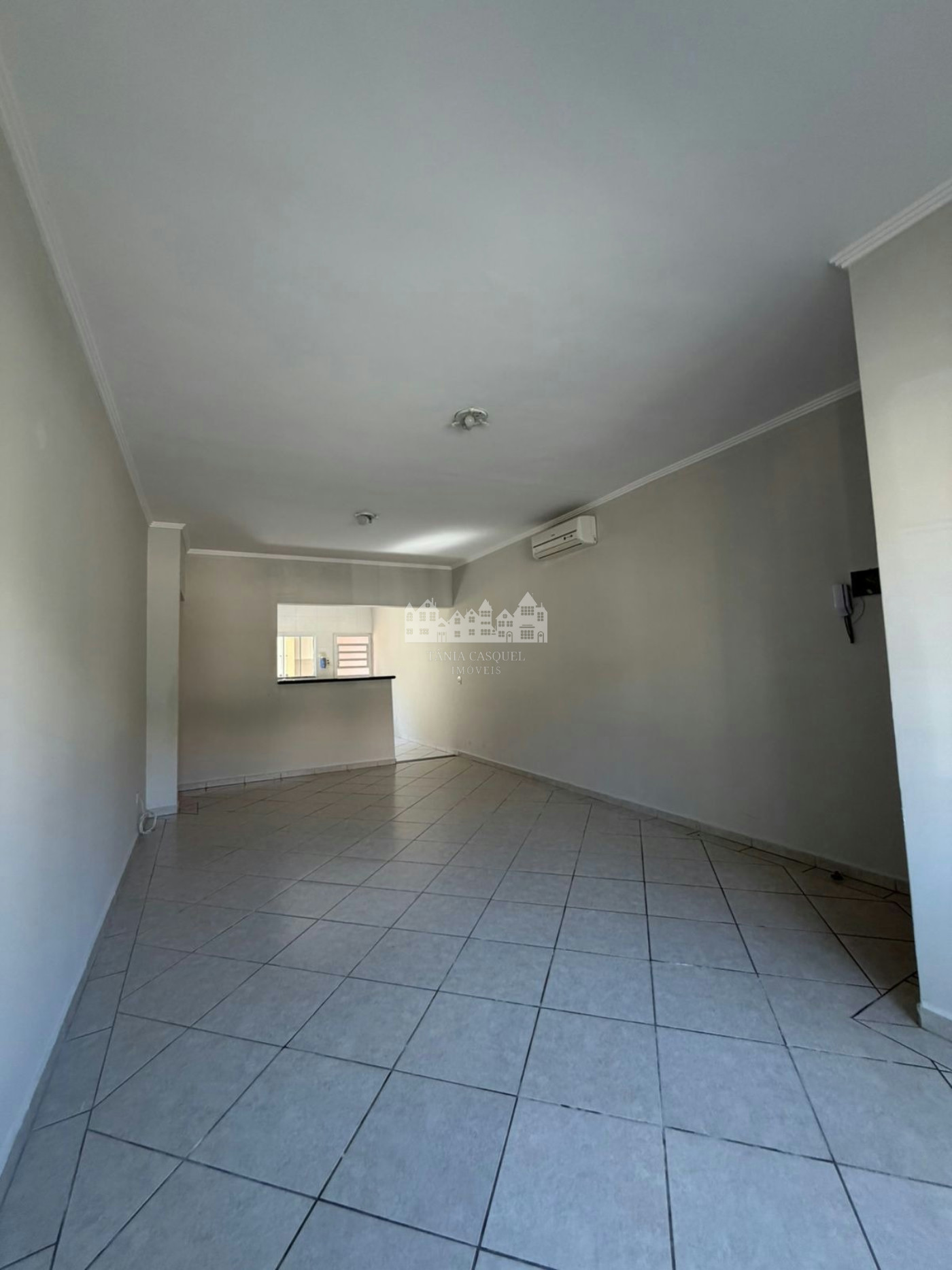 Casa à venda com 3 quartos, sendo 1 suíte, no condomínio Bella Vita, Atibaia - SP