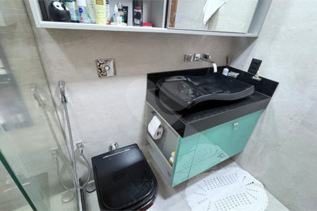 Apartamento à venda com 3 quartos, sendo 1 suíte,  em Tijuca, Rio de Janeiro, RJ