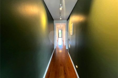 Imóvel 168m² Idea Zarvos com 3 suites, varanda na frente e na suíte, piscina, academia e 3 vagas Vila Madalena.