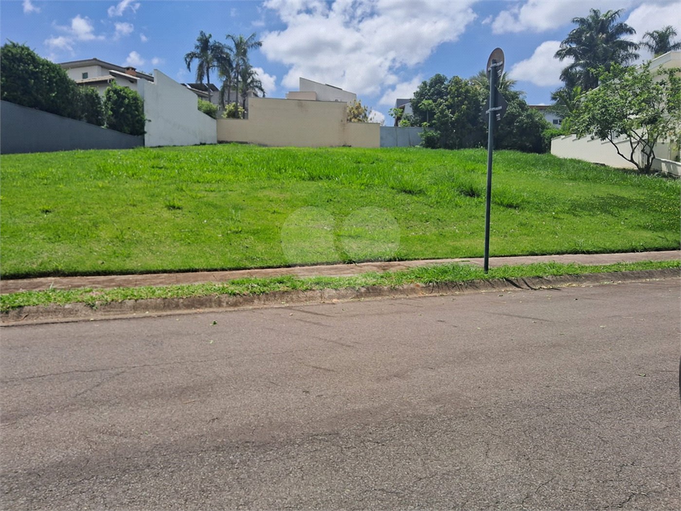 Terreno à venda no Jardim Paradiso, Indaiatuba - 525,70 m²