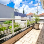 Sobrado com 4 suítes, 5 vagas e Piscina - Palmas do Tremembé
