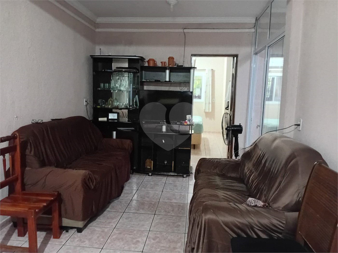 Sobrado 5 quartos.