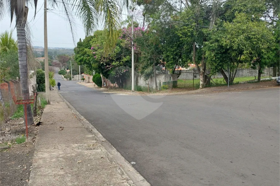 Terreno à venda no Estância Lago Azul, Piracicaba-SP.