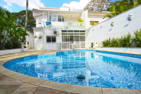 Sobrado à venda com 4 quartos, sendo 3 suítes, em Brooklin, São Paulo, SP
