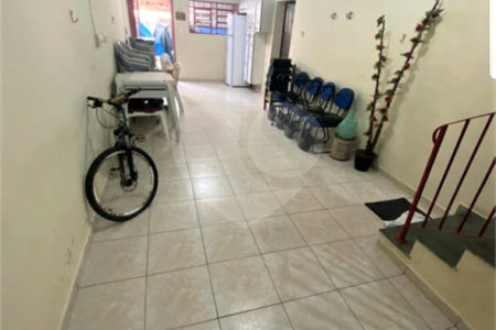 Sobrado à venda com 4 quartos, sendo 1 suíte, em Vila Mazzei, São Paulo, SP