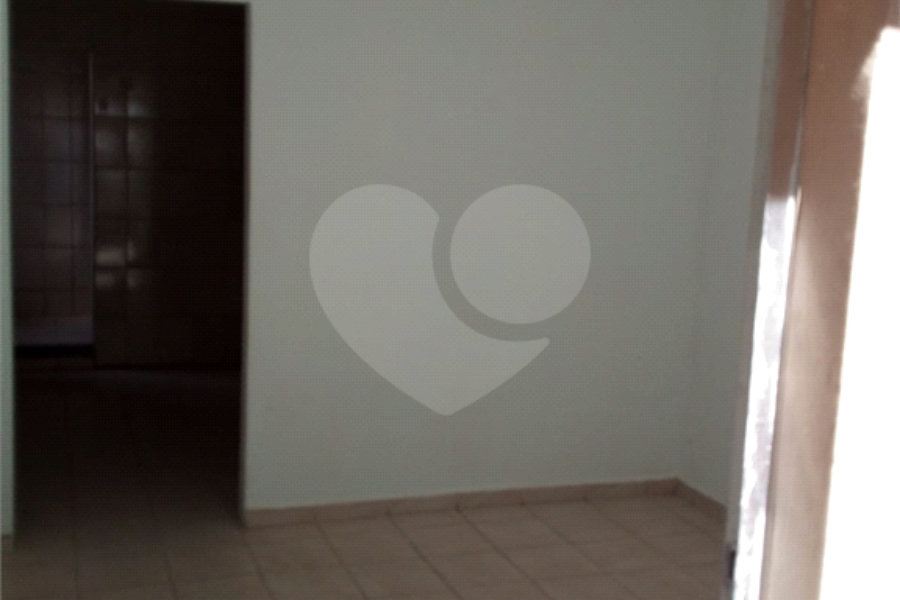 Sobrado à venda com 1 quarto em Tremembé, São Paulo, SP