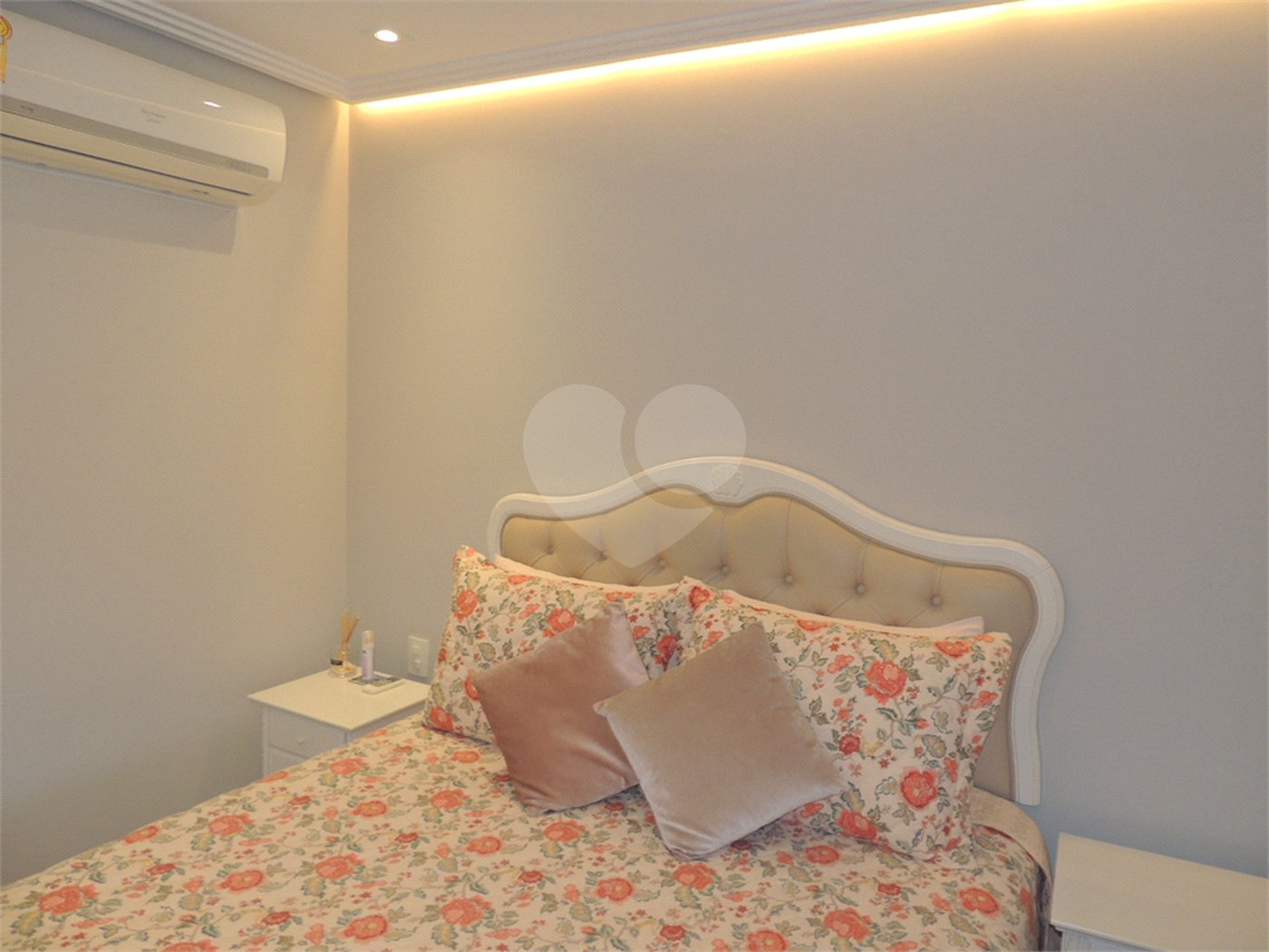 Apartamento para alugar com 2 quartos, sendo 1 suíte, em Chácara Santo Antônio, São Paulo, SP