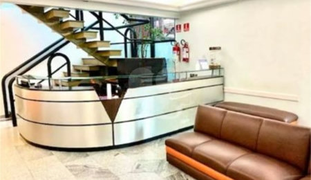 Prédio à venda em Santana, São Paulo, SP